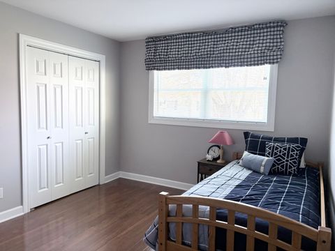 Tiny photo for 924 Spring Avenue, St. Charles, IL 60174 (MLS # 12613482)