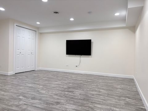 Tiny photo for 924 Spring Avenue, St. Charles, IL 60174 (MLS # 12613482)