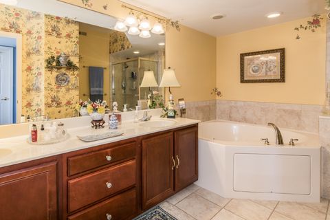 Tiny photo for 750 Pearson Street #904, Des Plaines, IL 60016 (MLS # 12474017)