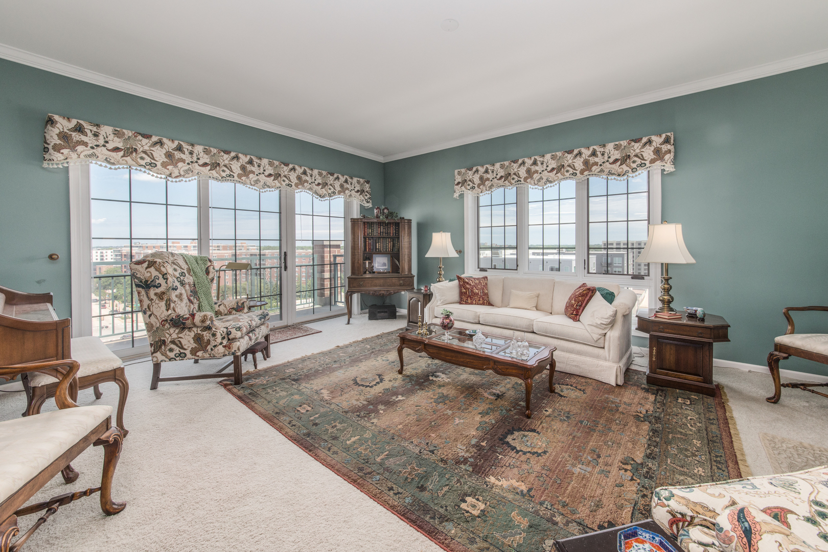 750 Pearson Street 904