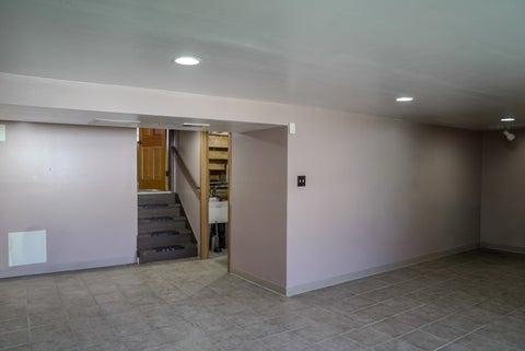 Tiny photo for 14404 Ingleside Avenue, Dolton, IL 60419 (MLS # 12612322)