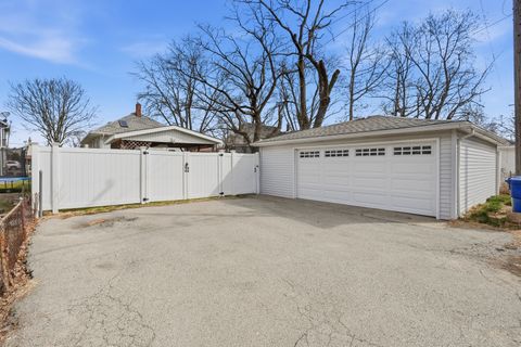 Tiny photo for 2749 Broadway Street, Blue Island, IL 60406 (MLS # 12600303)