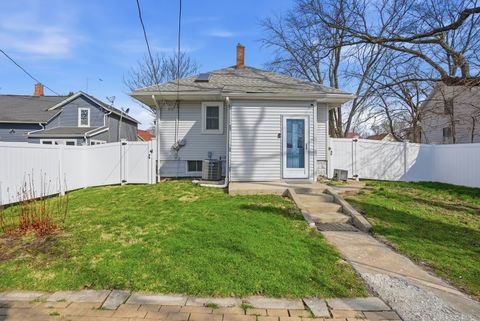Tiny photo for 2749 Broadway Street, Blue Island, IL 60406 (MLS # 12600303)