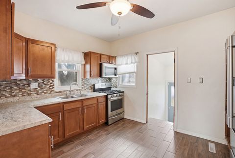 Tiny photo for 2749 Broadway Street, Blue Island, IL 60406 (MLS # 12600303)