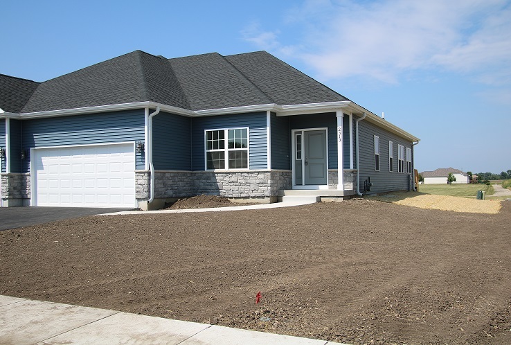 View Sycamore, IL 60178 townhome