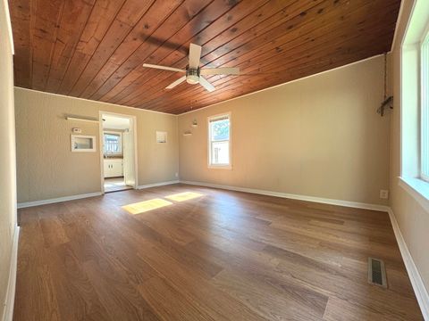 Tiny photo for 428 W Williams Street, Kankakee, IL 60901 (MLS # 12417680)