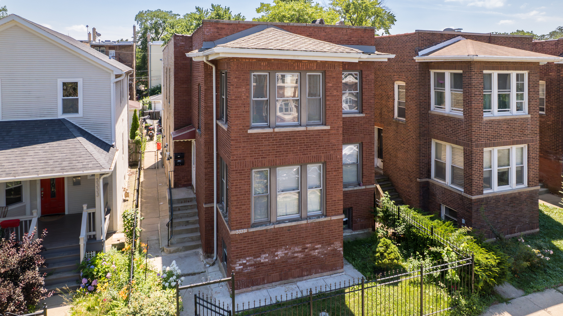 3337 W Cullom Avenue 3