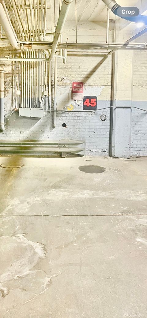 1444 N Orleans Street G-45 Chicago IL 60610