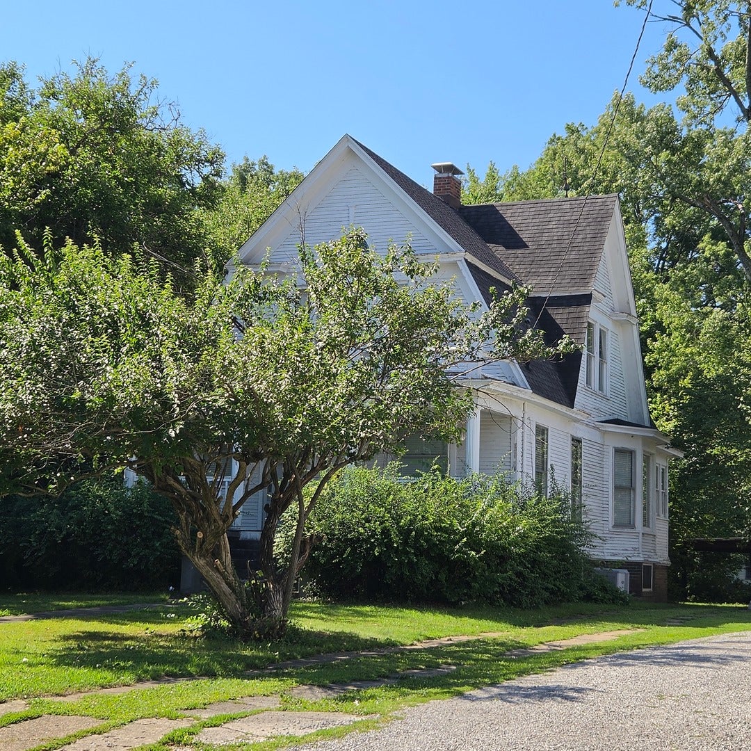 522 E Main Street