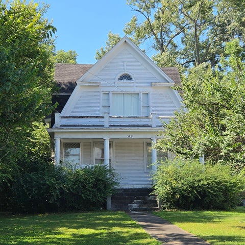 Photo of 522 E Main Street, Benton, IL 62812 (MLS # 12711364)