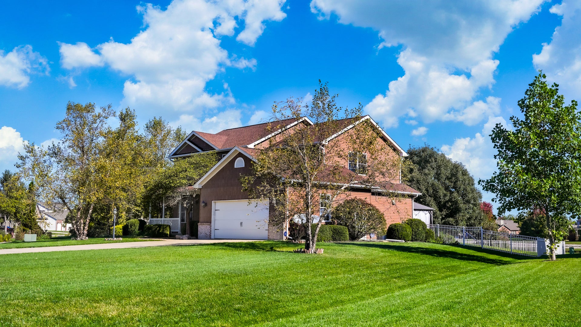 1618 English Oak Drive