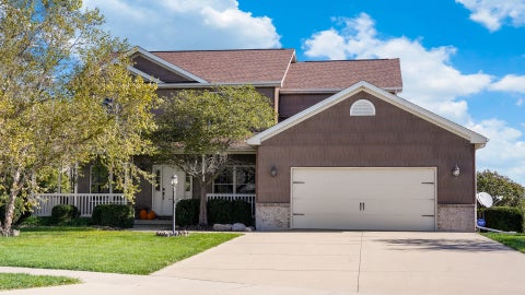 Tiny photo for 1618 English Oak Drive, Champaign, IL 61822 (MLS # 12795059)