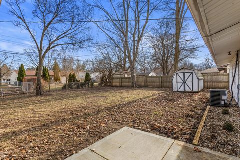 Tiny photo for 1710 Crescent Drive, Champaign, IL 61821 (MLS # 12557397)