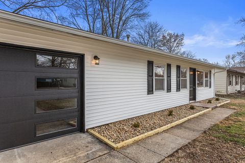 Tiny photo for 1710 Crescent Drive, Champaign, IL 61821 (MLS # 12557397)