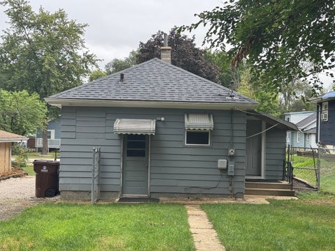 Tiny photo for 219 SW Circle Drive, Joliet, IL 60433 (MLS # 12763513)