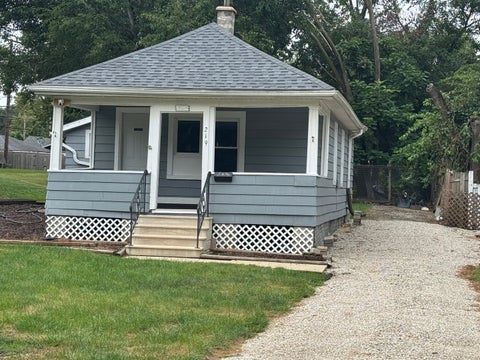 Photo of 219 SW Circle Drive, Joliet, IL 60433 (MLS # 12763513)