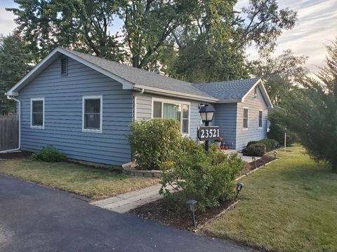 Photo of 23521 W Winston Avenue, Plainfield, IL 60586 (MLS # 12485943)