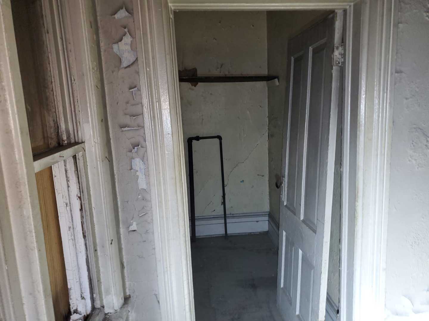 638 W 47th Street