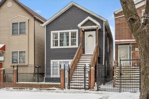 617 W 43rd Place Chicago IL 60609