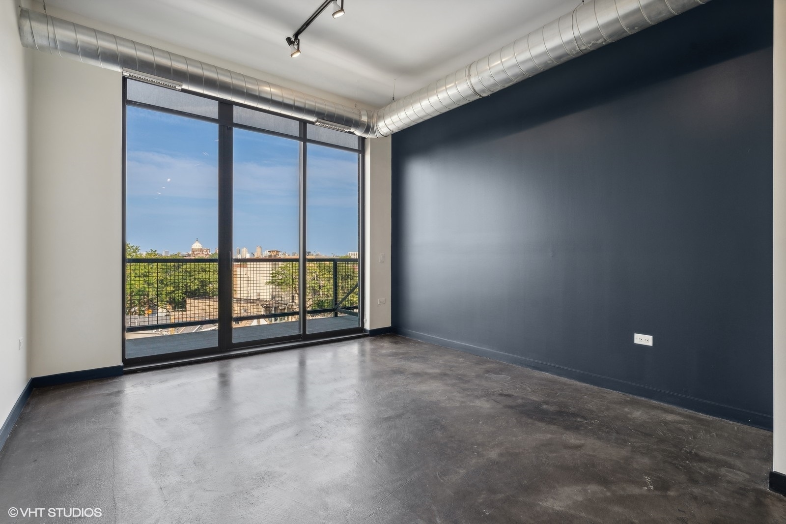 1647 N Milwaukee Avenue 503