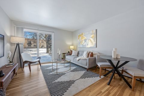 Tiny photo for 8888 Steven Drive #1H, Des Plaines, IL 60016 (MLS # 12554111)