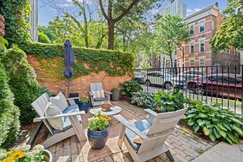 Tiny photo for 350 W Dickens Avenue #G, Chicago, IL 60614 (MLS # 12690321)