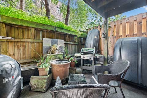 Tiny photo for 350 W Dickens Avenue #G, Chicago, IL 60614 (MLS # 12690321)