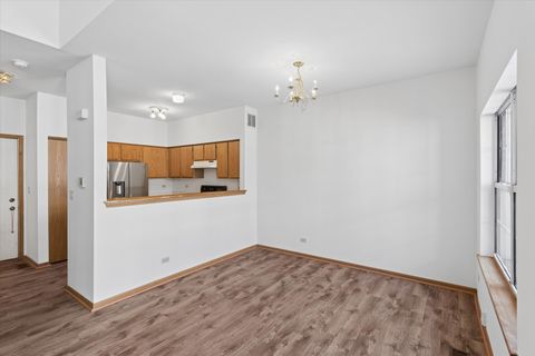 Tiny photo for 3 Dewalt Court, Elmhurst, IL 60126 (MLS # 12595907)