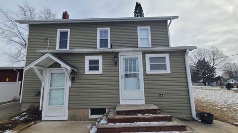 Tiny photo for 707 Douglas Avenue, Ashton, IL 61006 (MLS # 12557998)