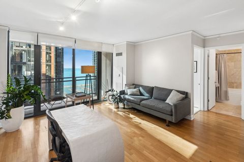 Tiny photo for 201 N WESTSHORE Drive #2506, Chicago, IL 60601 (MLS # 12586210)