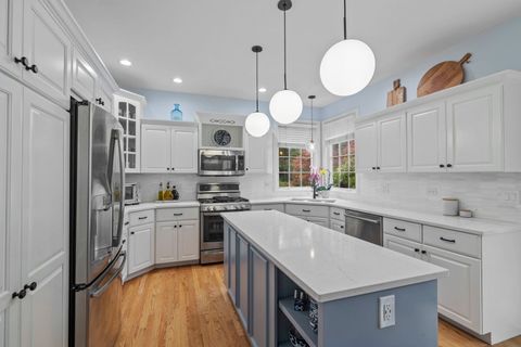 Tiny photo for 3855 Glendenning Road, Downers Grove, IL 60515 (MLS # 12545711)