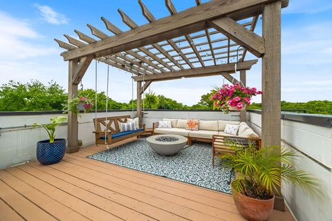 Tiny photo for 3748 N Damen Avenue #3S, Chicago, IL 60618 (MLS # 12680040)