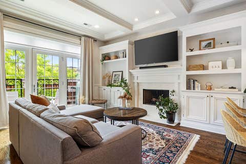 Tiny photo for 3748 N Damen Avenue #3S, Chicago, IL 60618 (MLS # 12680040)
