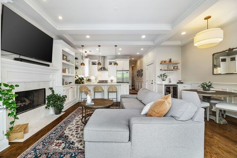 Tiny photo for 3748 N Damen Avenue #3S, Chicago, IL 60618 (MLS # 12680040)