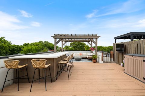 Tiny photo for 3748 N Damen Avenue #3S, Chicago, IL 60618 (MLS # 12680040)