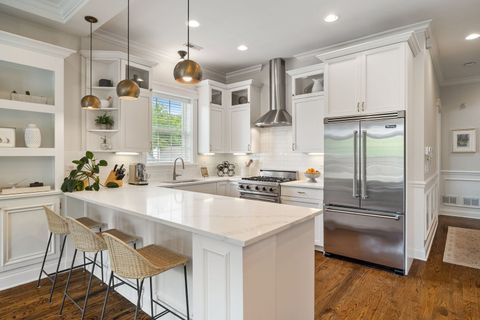 Tiny photo for 3748 N Damen Avenue #3S, Chicago, IL 60618 (MLS # 12680040)
