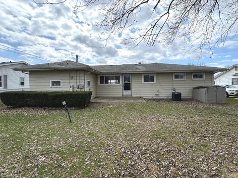 Tiny photo for 505 W Brookmont Boulevard, Bradley, IL 60915 (MLS # 12526269)
