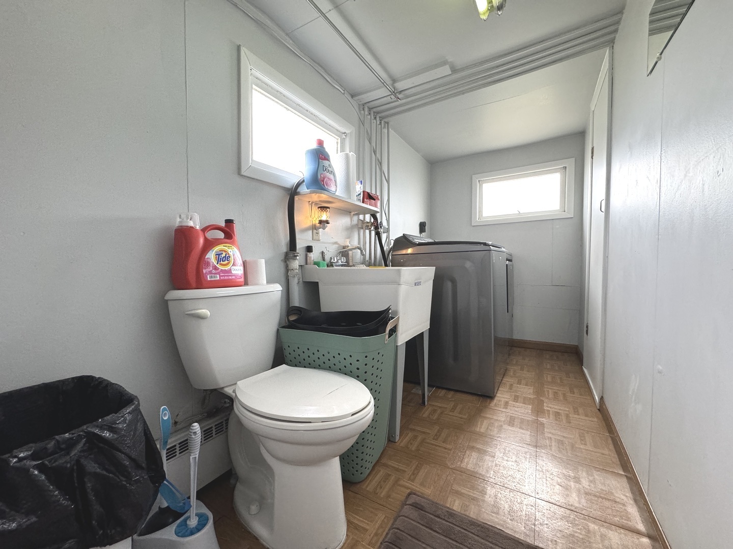 Bradley, Illinois 60915, United States, 3 Bedrooms Bedrooms, ,2 BathroomsBathrooms,Residential,Contingent,250452