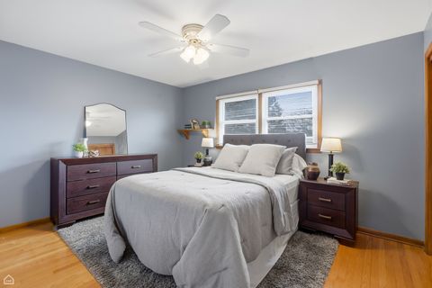 Tiny photo for 701 Preston Lane, Schaumburg, IL 60193 (MLS # 12583510)