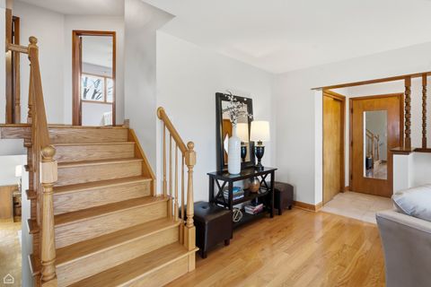 Tiny photo for 701 Preston Lane, Schaumburg, IL 60193 (MLS # 12583510)