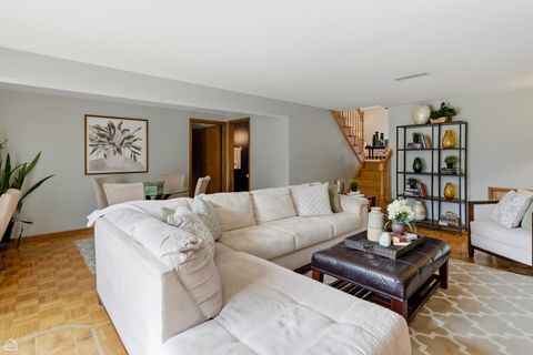 Tiny photo for 701 Preston Lane, Schaumburg, IL 60193 (MLS # 12583510)