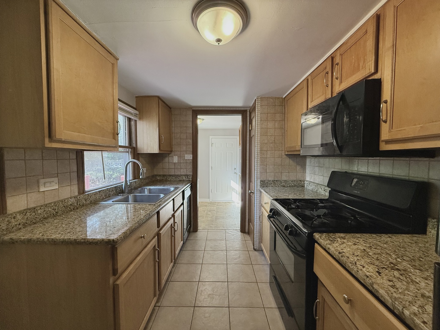 340 N Illinois Avenue