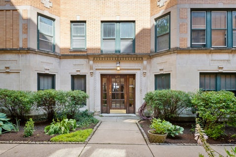 Tiny photo for 1215 W GRANVILLE Avenue #1A, Chicago, IL 60660 (MLS # 12693874)