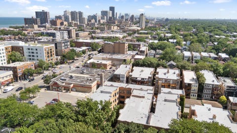 Tiny photo for 1215 W GRANVILLE Avenue #1A, Chicago, IL 60660 (MLS # 12693874)