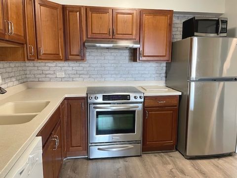 Tiny photo for 141 N La Grange Road #504, La Grange, IL 60525 (MLS # 12432697)