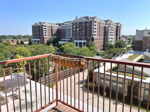 Tiny photo for 141 N La Grange Road #504, La Grange, IL 60525 (MLS # 12432697)