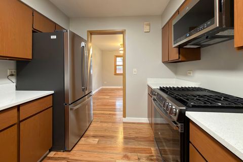 Tiny photo for 914 S Robert Drive, Mount Prospect, IL 60056 (MLS # 12596317)