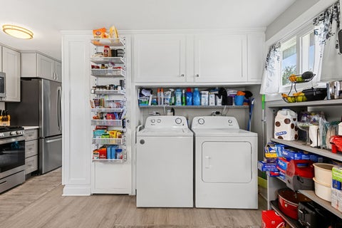 Tiny photo for 9067 S Main Street, Hometown, IL 60456 (MLS # 12738975)
