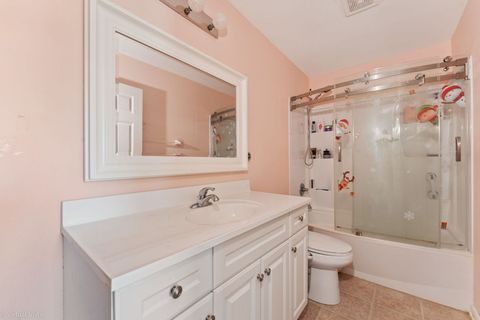 Tiny photo for 1551 Glacier Trail, Carpentersville, IL 60110 (MLS # 12513100)