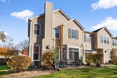 Tiny photo for 1551 Glacier Trail, Carpentersville, IL 60110 (MLS # 12513100)